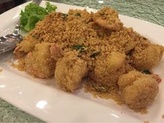 麦片虾仁-新加坡海鲜共和(名胜世界圣淘沙海滨坊)