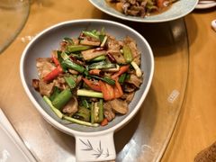 -山茶云南菜(永安里店)