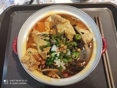 -丽丽三鲜螺蛳粉(田林路店)