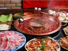 -巴隆门重庆老火锅(太湖路店)