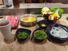 -呷哺呷哺(新世界百货望京店)