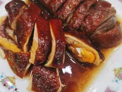 玫瑰豉油鸡（例）-东鑫记港式茶餐厅(南京东路店)