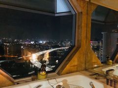 -新加坡丽思卡尔顿美年酒店