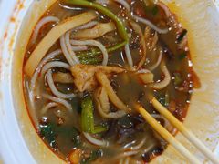 -老牌柳州螺蛳粉(同班同学美食城店)