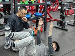 -坚果健身24小时工作室(定西路店)