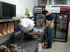 -烂瓦罐刘家猪蹄坊(药王洞店)