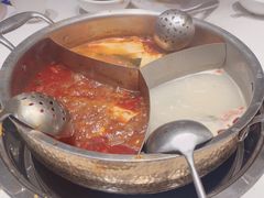 -周师兄大刀腰片火锅(磁器口直营店)