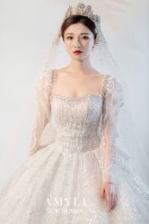 -艾米丽婚纱礼服