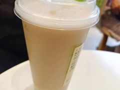 -奈雪的茶(优特汇店)