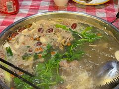 -金鼎雪山牦牛杂火锅(理县总店)