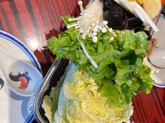 -沙胆彪炭炉牛杂煲(上海日月光广场店)