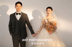-纪梵希旅拍婚纱摄影(大连总店)
