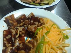 -马路牙子地桌烤肉(工体店)