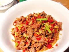 -费大厨辣椒炒肉(万家丽一店)