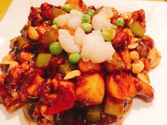 -鹿港小镇经典老上海菜(长乐路店)