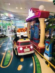 -纽西卡汽车小镇(大悦城店)