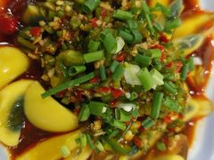 皮蛋-绿色墨脱石锅城