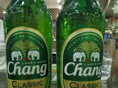 -J Daeng Seafood
