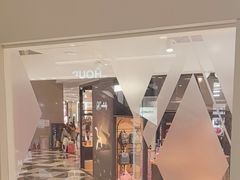 -上海来福士广场