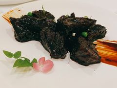 文火焖牛肉-醉辉皇上海之巅(上海中心大厦店)