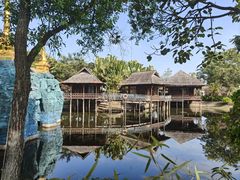 -一寨两国风景区