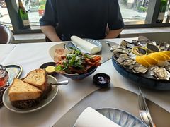 -斯普汇生蚝牛排馆(中骏世界城店)