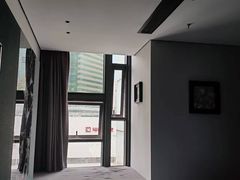 -万泊酒店(长沙五一广场国金中心店)