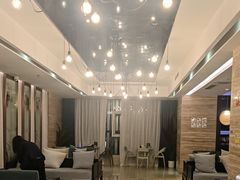 -金色印象·4K影院式足体养生(南方花园店)