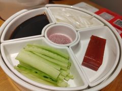 -伊喜饺子·烤鸭(五道口学院路店)