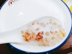 桃胶椰汁-五条人糖水铺(万达店)