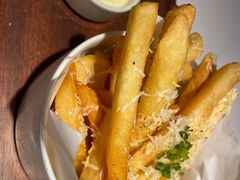 -阿妮叶李(光谷世界城店)