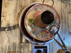 -香香腊排骨.野生菌火塘总店(束河店)