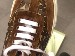 -BURBERRY(北京赛特奥特莱斯店)