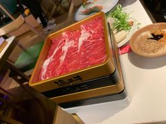 和牛上脑-温禾牛·和牛寿喜烧自助火锅(恒基名人店)