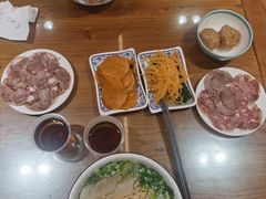 -龍歌自助小火锅(市南金茂湾店)