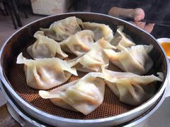 -金城包子牛肉灌汤包(台东四路店)