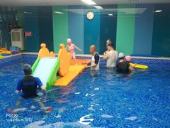 -Swim斯卫姆国际儿童游泳中心(红博中央公园店)