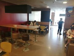 大堂-麦当劳(东急新天地店)