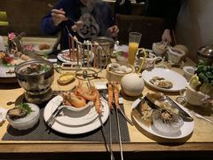 -雍和会海鲜姿造自助(湖东路店)