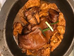 铁勺石锅肘子-大铁勺酒楼(宾水西道店)