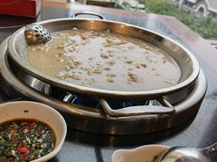 -老来福·非遗酸汤兔(凯旋路店)