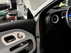 -宁波之星奔驰4S店(海曙店)