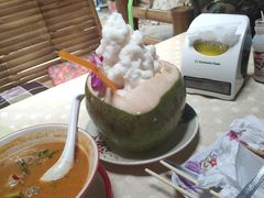 椰子冰沙-Jungle Kitchen