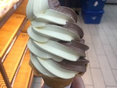 -全家便利店(东直门店)