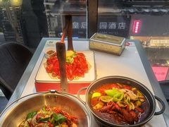 精品香辣小龙虾-黄尚皇小龙虾-螃蟹-烧烤工坊(皇后公园店)