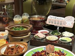 -渔语鱼新川菜Bistro(万象天地店)