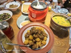 -黄泥岗·地道湖北菜(奥特莱斯店)