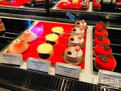 -Salon de The de Joel Robuchon(外滩18号店)