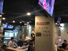 -马路牙子烧烤音乐酒馆(望京店)