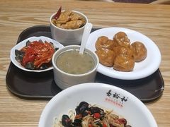 -易裕和·长沙米粉(竹塘西路店)